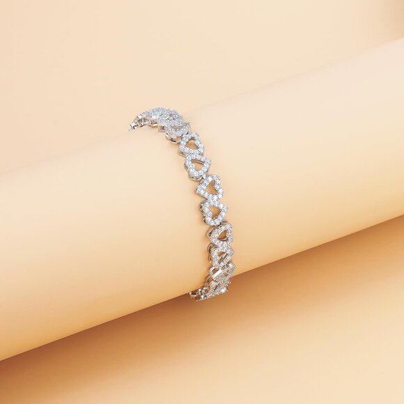 Elegant White Gold Plated Cubic Zirconia Heart Bracelet for Women Bridal Party - Picture 4 of 5